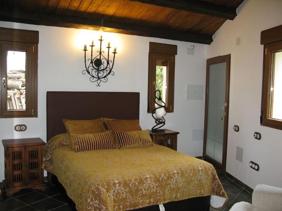 Casa De Cucu Navaluenga Vila Ávila Exterior foto